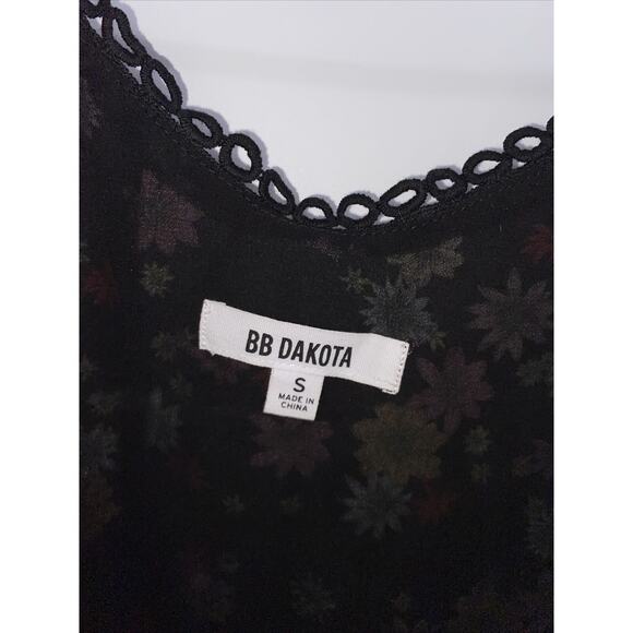 BB Dakota Womens Bloom Town Printed Scalloped Trim Sleeveless Tank Top Small - Picture 4 of 9